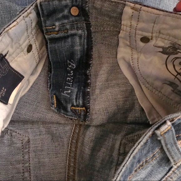 J & Company Jean - Picture 5 of 7